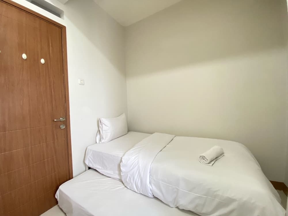 Cozy 2Br At Pinewood Apartment Jatinangor