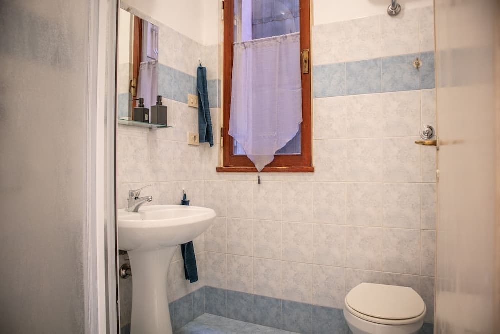 Kamchu Apartments Double Room Villa Ada 18