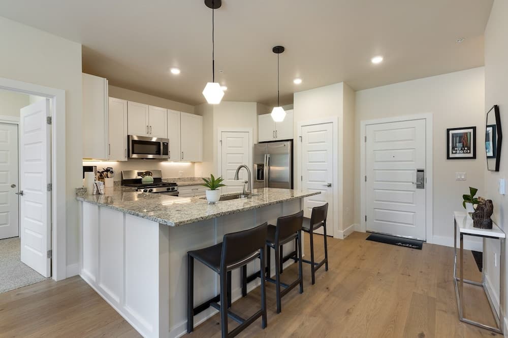 306 Clearwater Lofts 2 Bedroom Condo by Redawning