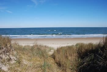 Old Time Beach Front Cottage - The Beach Is Your Backyard! 3 Bedroom Cottage by Redawning