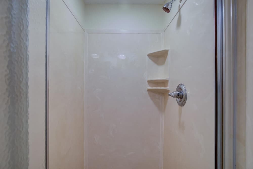 Stunning Ground Floor Condo With Lush Lawn Overlooking White Sands