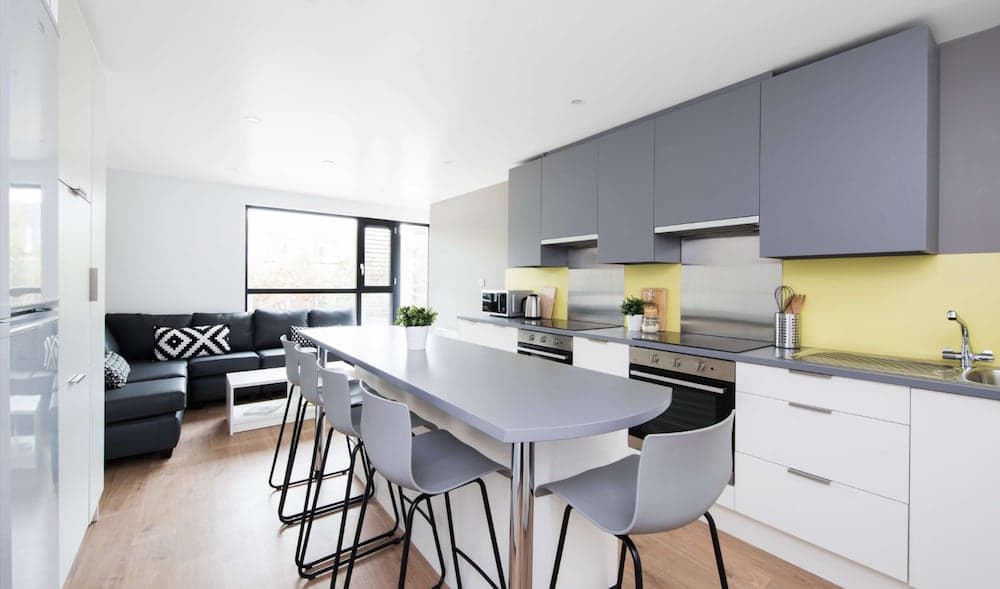 Ensuite Rooms STUDENTS Only - PORTSMOUTH