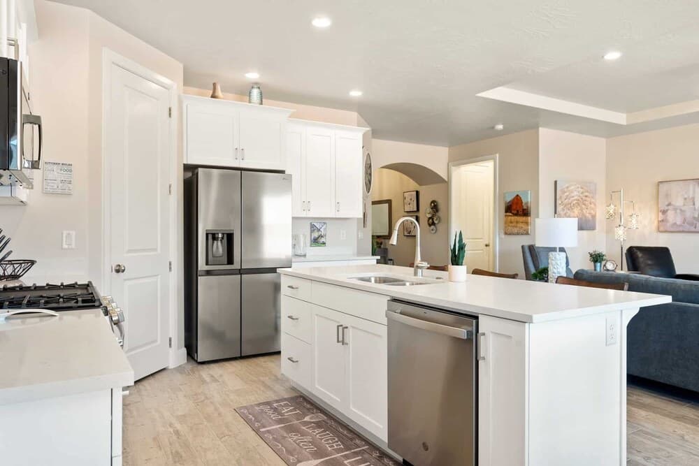 Paradise Palms by RedAwning