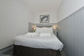 Quirky & Cosy Apartment in Brixham Centre, Devon