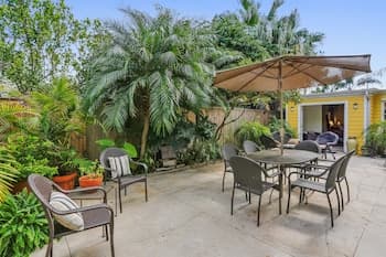 Auld Sweet Olive Bed & Breakfast