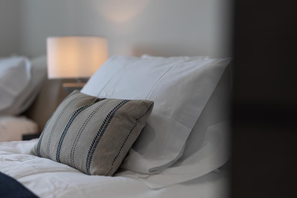 Apartment 10 Waterstone House - Luxury Apartment With Sea Views