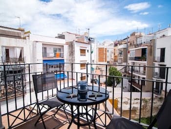 Lucasland Sitges Apartments
