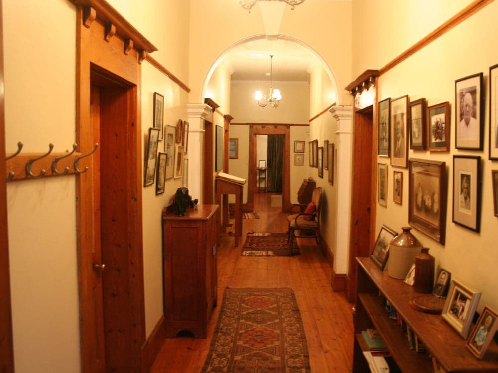 Gallery image 2