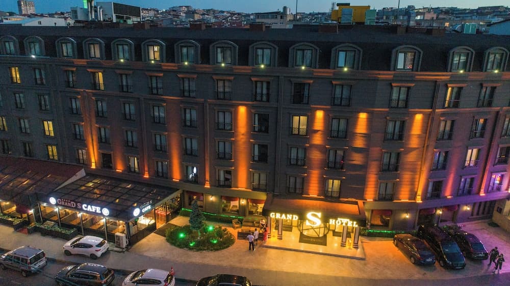 hotel image