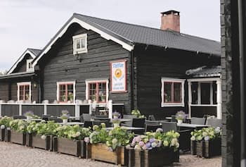 Gammelgården Hotell