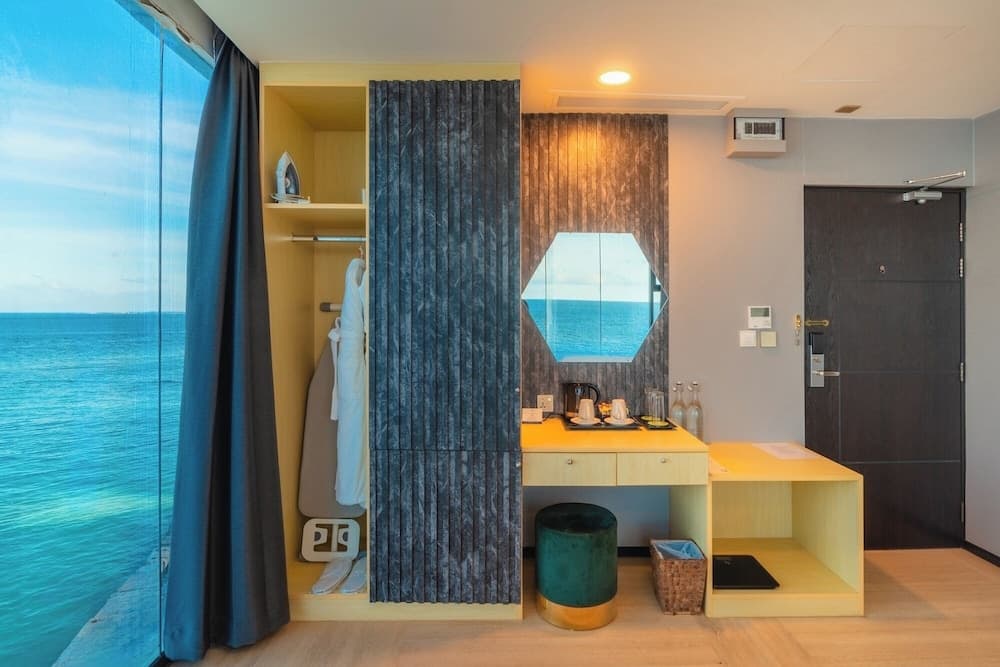 Swarn by Hawks Hotels Kamadhoo Baa Atoll