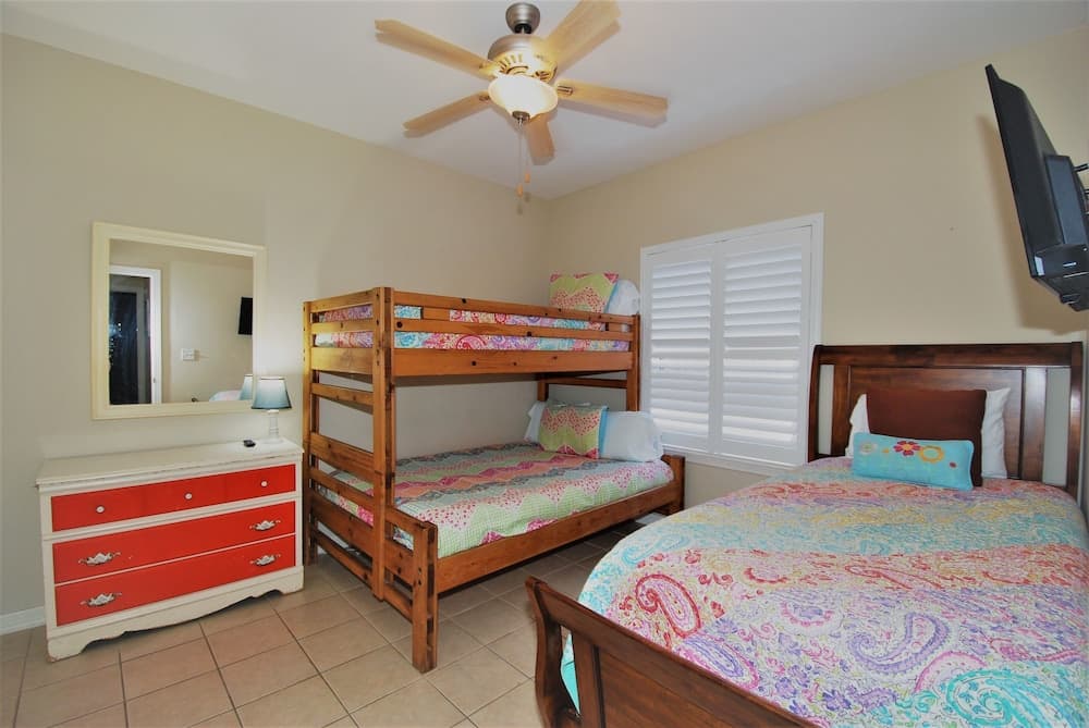 Los Cabos Ii Unit 4 2 Bedroom Condo by RedAwning