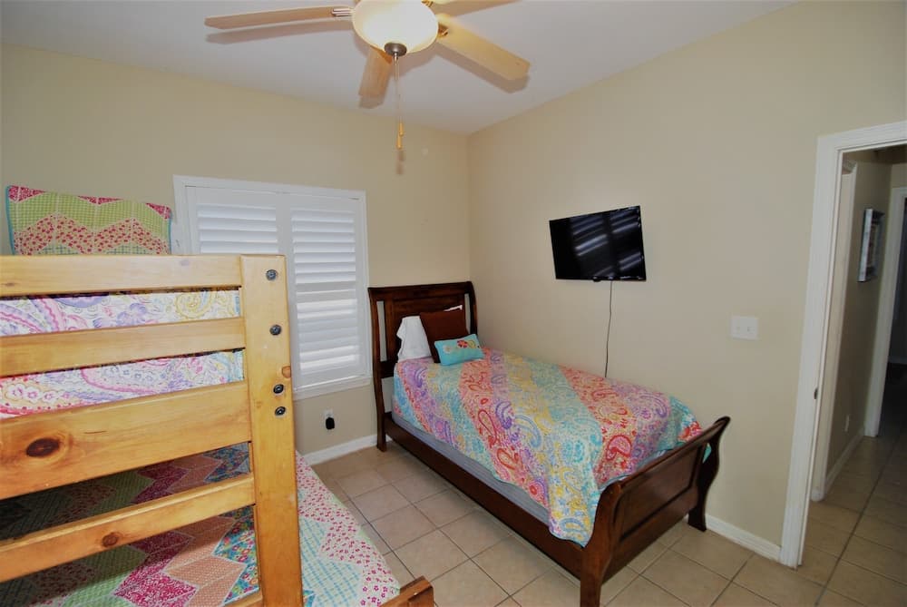 Los Cabos Ii Unit 4 2 Bedroom Condo by RedAwning