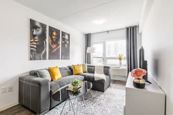 GLOBALSTAY. Downtown Hamilton Apartments