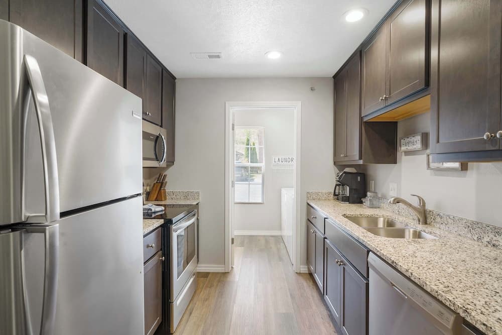 Hillside Lodge - Enjoy Music Venues & the Open Air