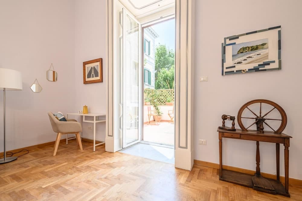 Viale Calascione 7 in Napoli