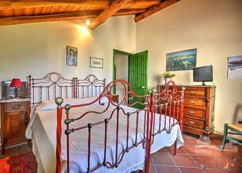 Acireale B B Double AC Bedroom in Villa With g