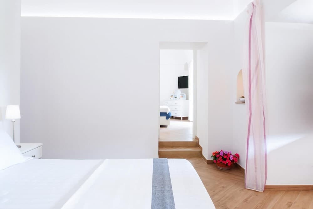 Villa Mimosa 5 Bedrooms Amalfi Coast Modern Villa With Pool Garden Wood Oven Bbq