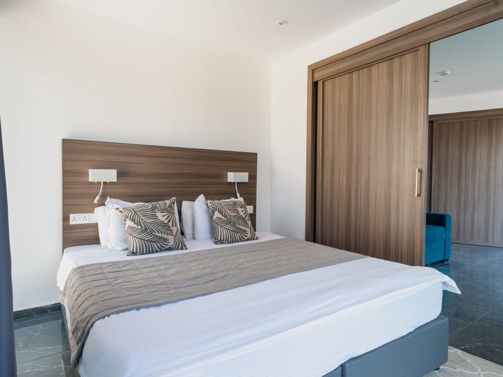 Sanders Rio Gardens - Cute 1-bedroom Apartment by the Pool and With Balcony