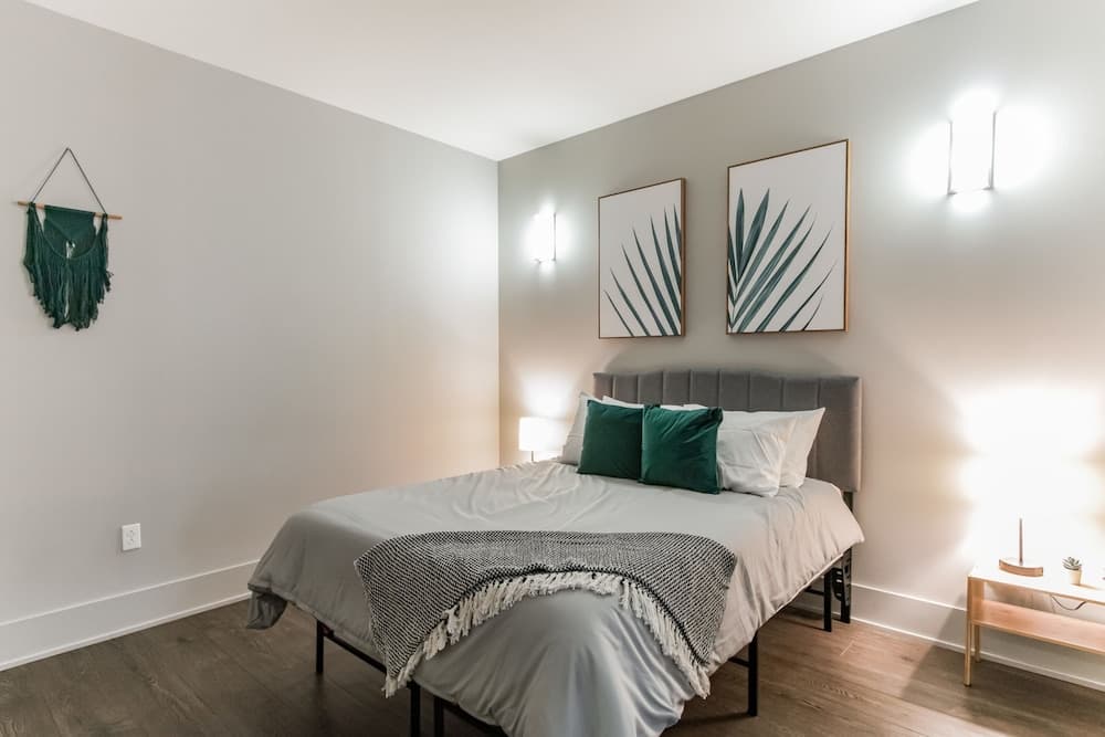 FRONTDESK Tower at OPOP Apts Downtown St Louis