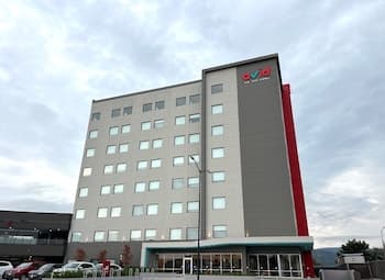 Avid Hotels Guadalajara Av Vallarta PTE, an IHG Hotel