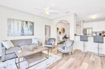 Near Disney - Stunning 3BR With Pool and Hot Tub