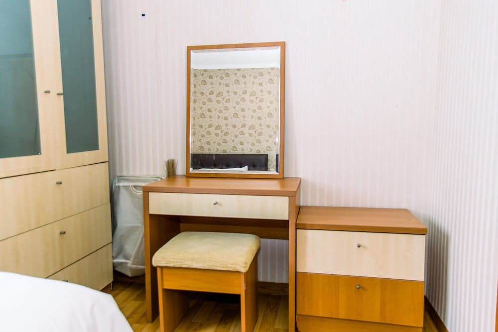 Comfy 2Br Apartment At Mediterania Palace Residence