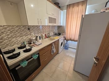 shared apartment with private room-özel odalı ortak daire