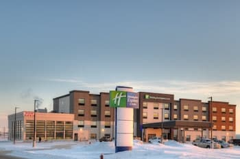 Holiday Inn Express and Suites Moose Jaw, an IHG Hotel