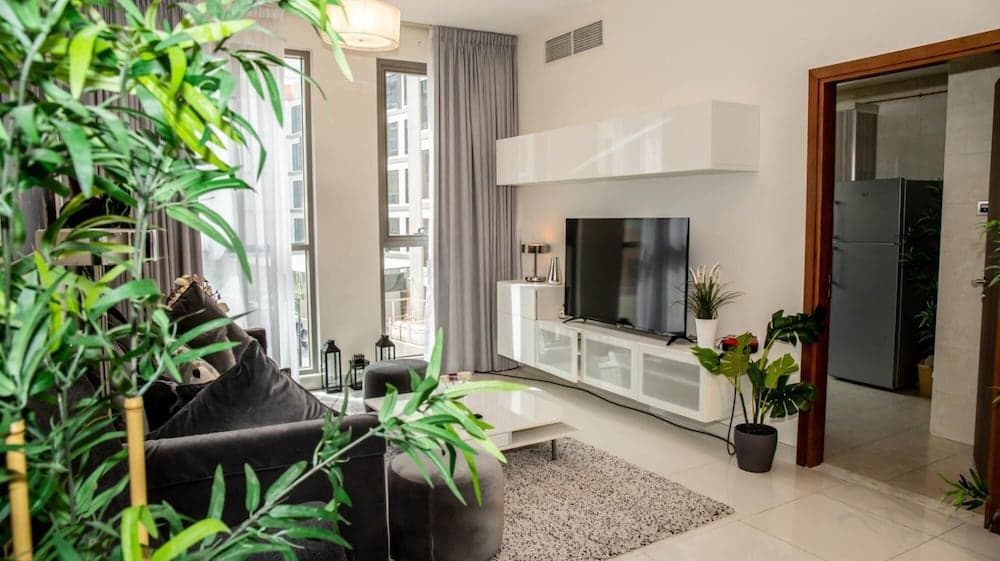 Spacious One-bedroom Apartment at Al-jaddaf