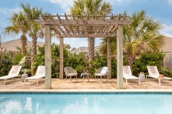 Miramar by Avantstay Large Destin Home w/ Pool Walk to Miramar Beach!