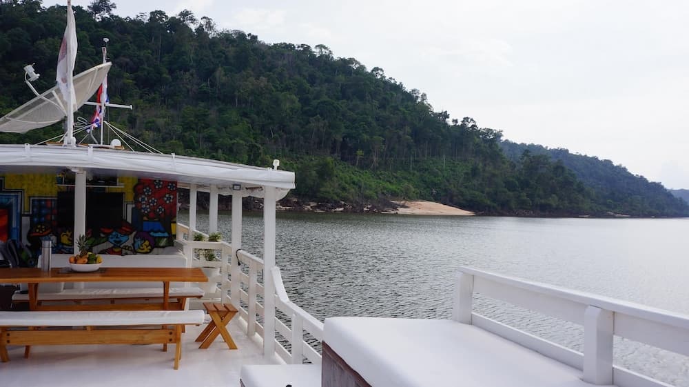 Gorgeous Converted Fishing Vessel in Alter do Chao