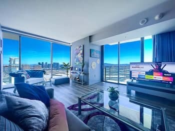 Palms Place, Strip View, 33rd Floor, 1 Bedroom 33322