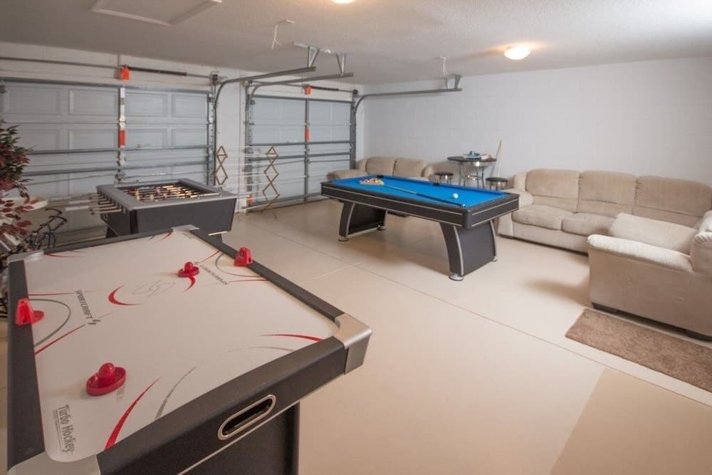 Perfect Family Home Near Disney! 5 Bedroom Home by Redawning