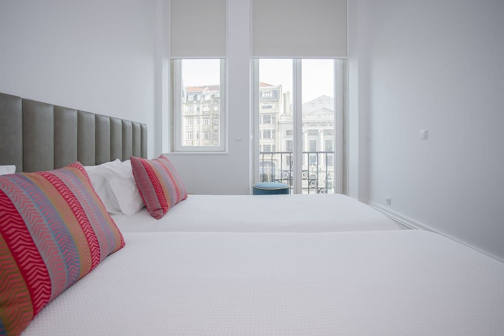 Liiiving - Aliados Luxury Apartment II