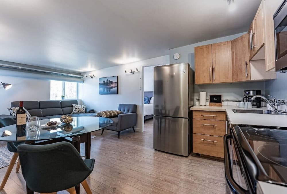 The Whiskey Jack Suite