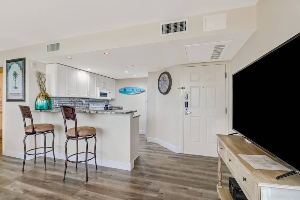 Lovers Key Resort #301