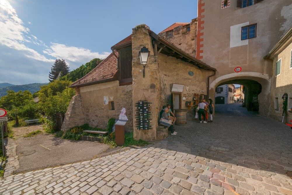 City Gate Kremser Tor With Roof Terrace Garden and Parking lot