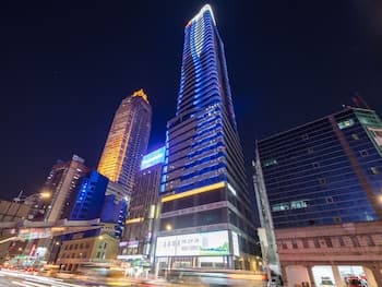 Roaders Plus Hotel Taipei Station