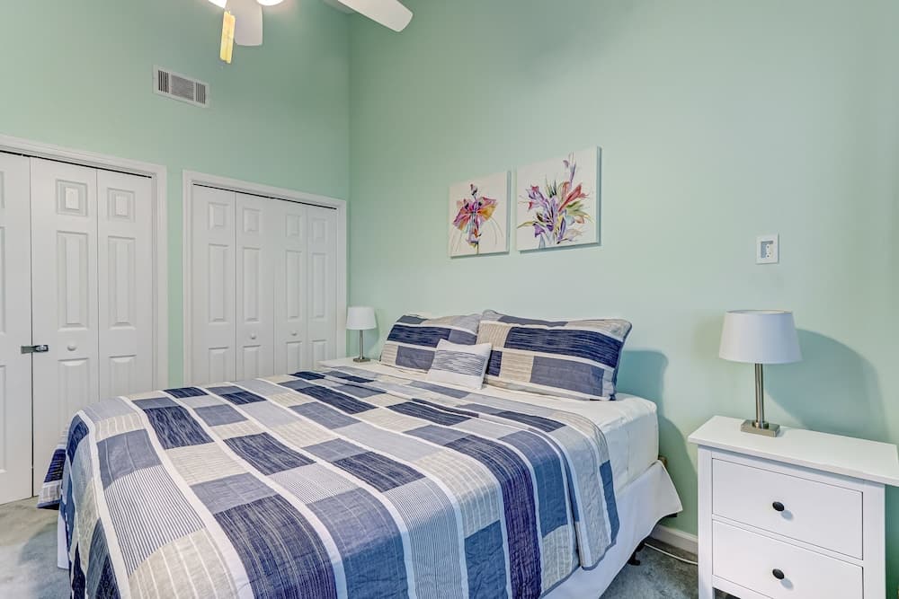 2745 Forest Ridge 2 Bedroom Condo by RedAwning