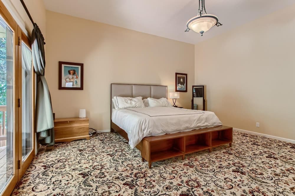 Mediterranean Home at Beavercreek