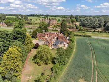 The School House - Luxury Home With Large Garden