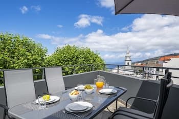 In the West - Intelsol Calheta Apartments II