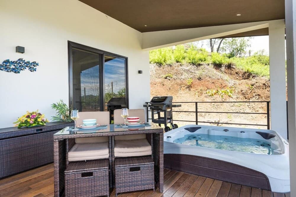 Playa Flamingo Gorgeous Oceanview Vacation Rental - Casa Tranquila