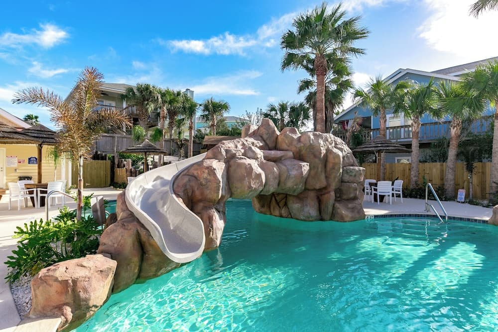 Just Beachy by Silver Sands Vacation Rentals