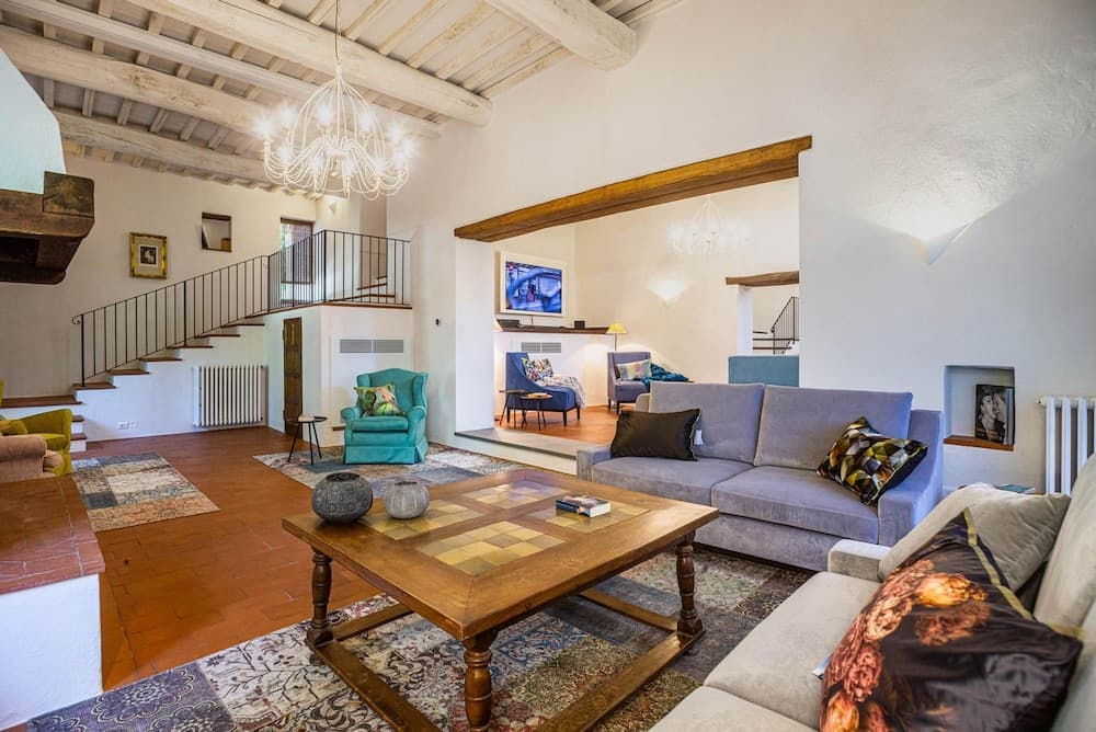 Casa Bosco a Stone Mansion in Chianti