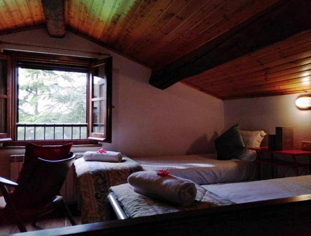 Cornflower apt With Shared Pool CXL