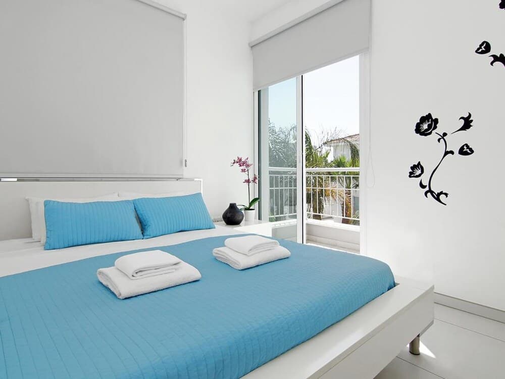 Paloma Paralimni in Paralimni