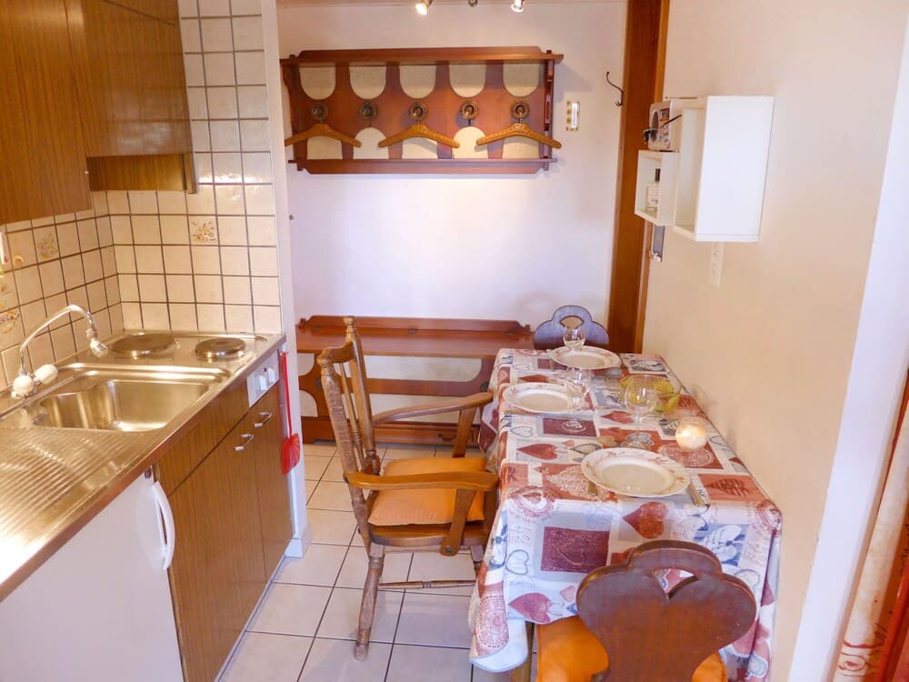 Valdor Lens in Lens With 1 Bedrooms and 1 5 Bathrooms