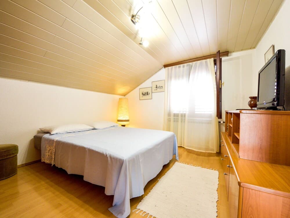 Mira Vir in Vir With 3 Bedrooms and 1 5 Bathrooms